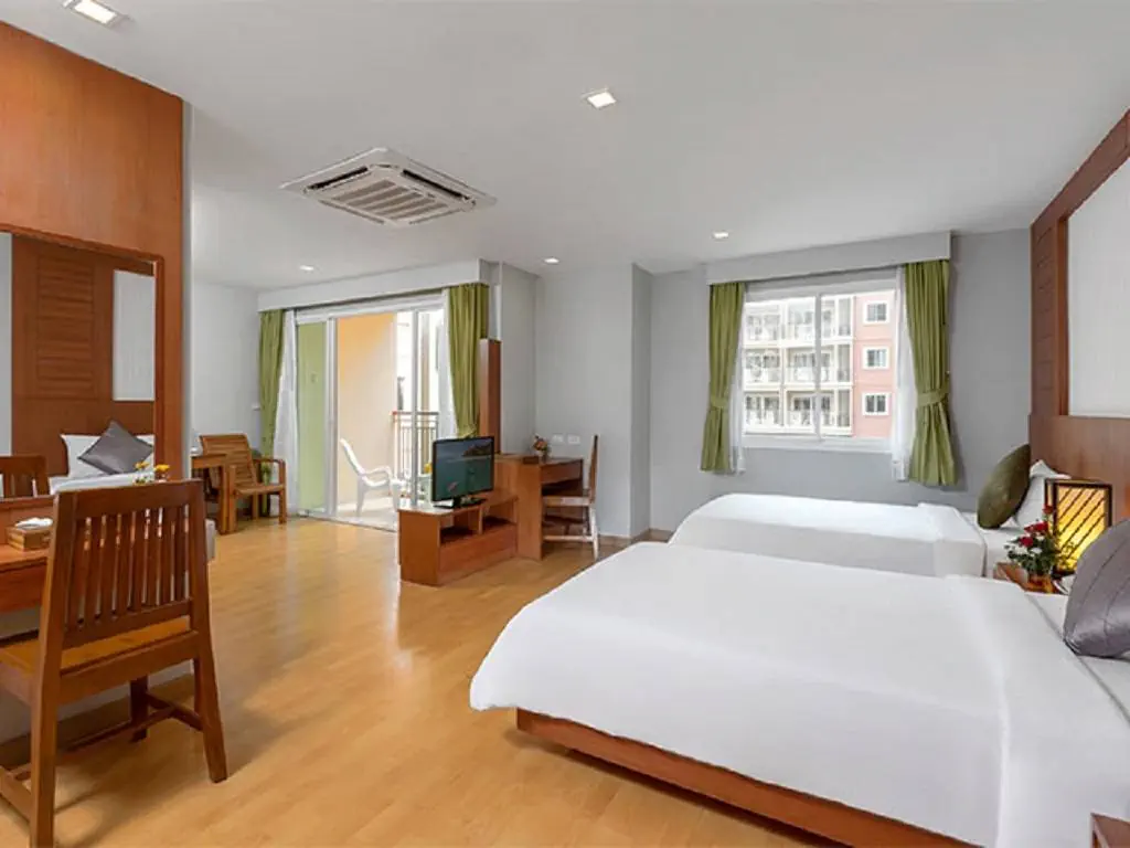 Отель: SUITE PATONG (ex. BAUMAN RESIDENCE)