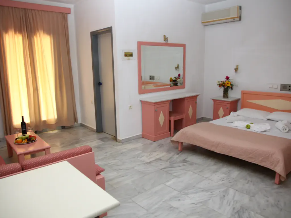 FERENIKI HOTEL