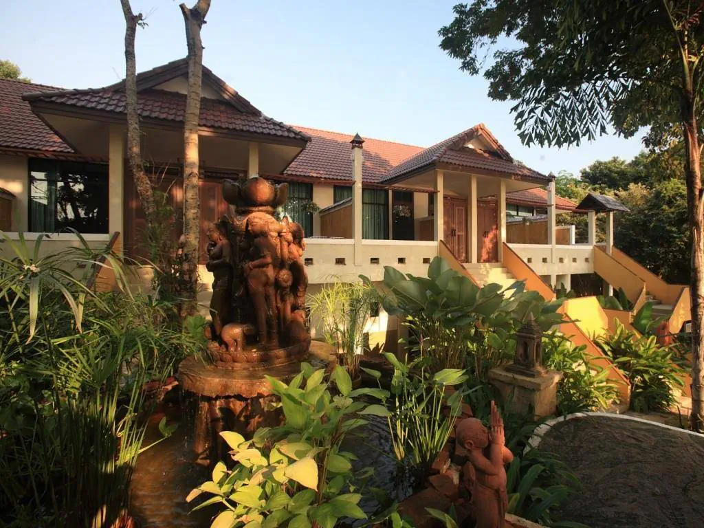 KOH CHANG CLIFF BEACH RESORT