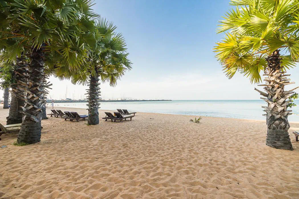 RAVINDRA BEACH RESORT & SPA