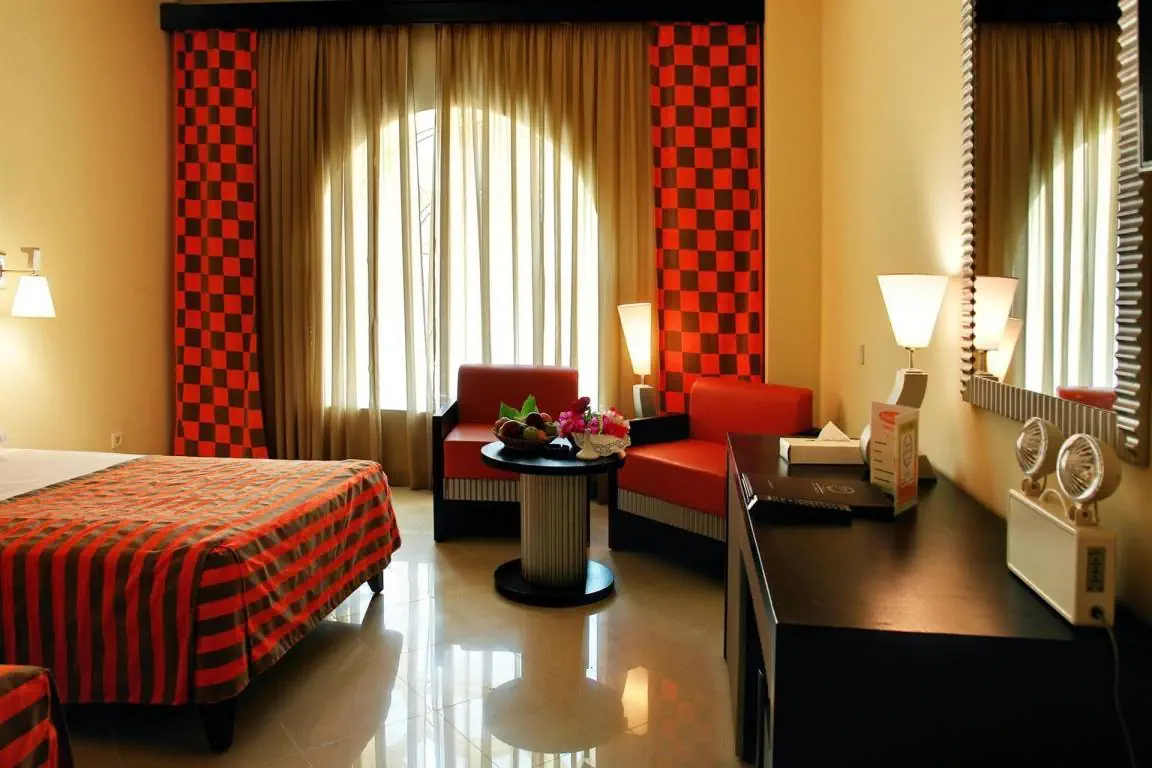 ELYSEES DREAM BEACH HOTEL