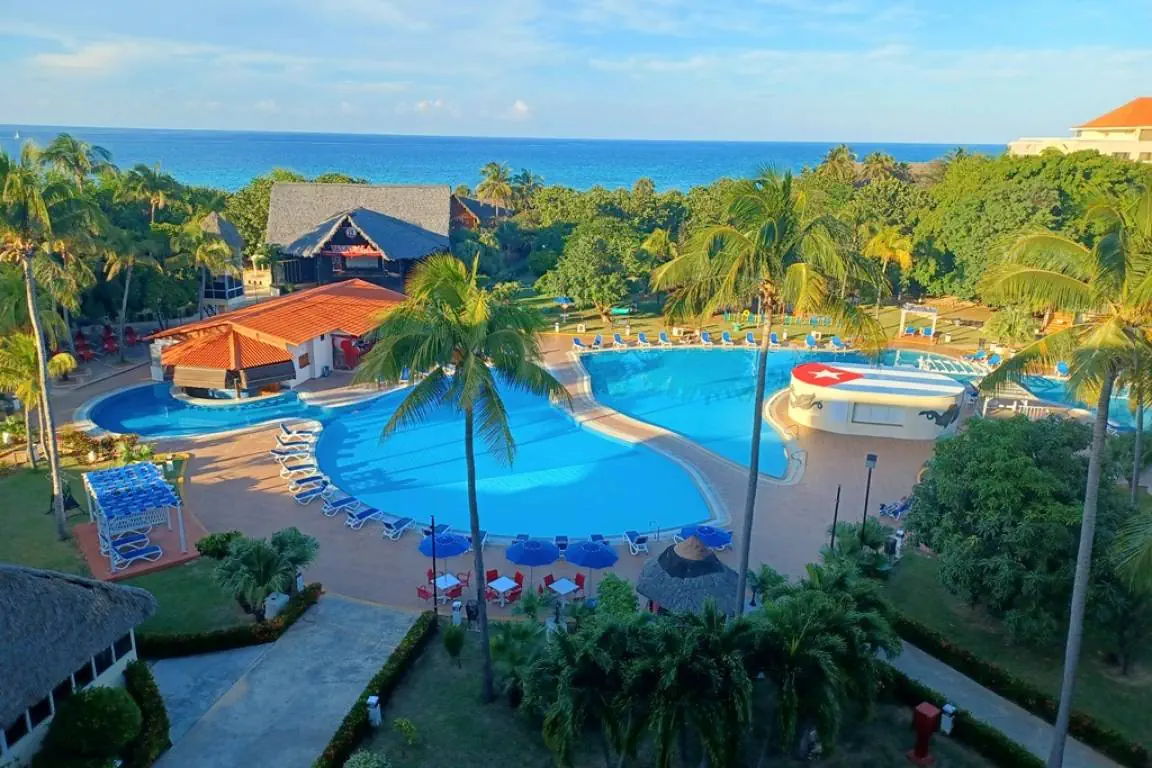 HOTEL TUXPAN (EX. BE LIVE EXPERIENCE TUXPAN)