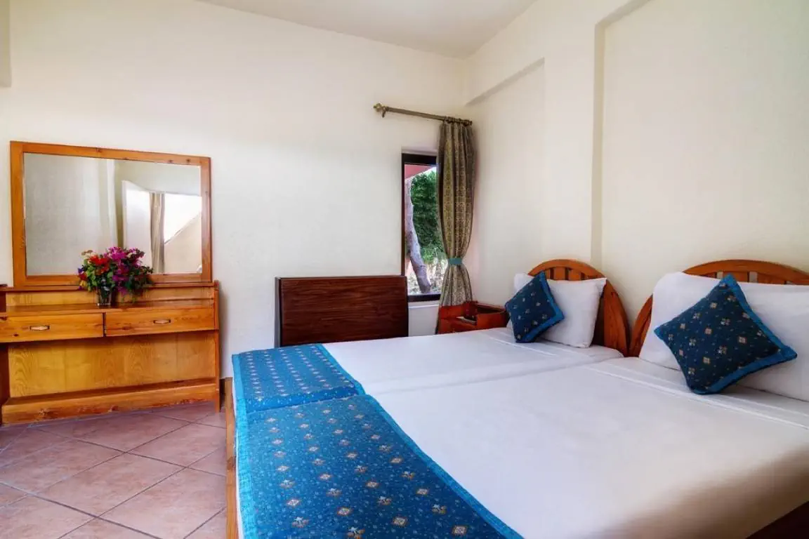 PARADISE ABU SOMA RESORT
