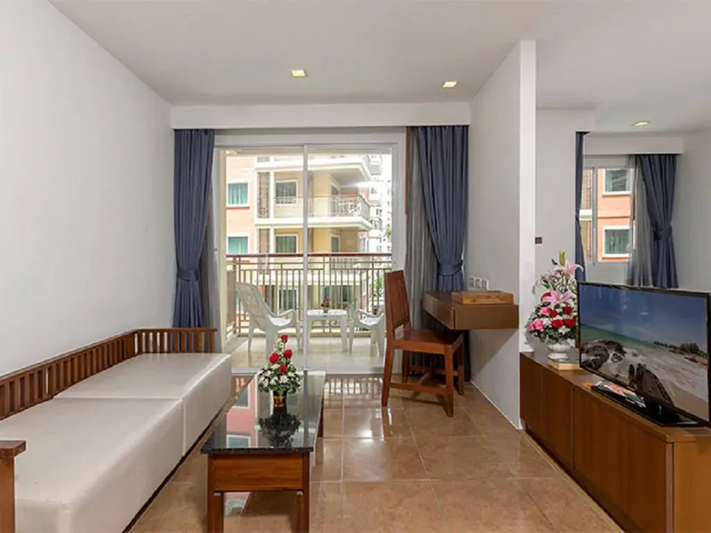 Отель: SUITE PATONG (ex. BAUMAN RESIDENCE)