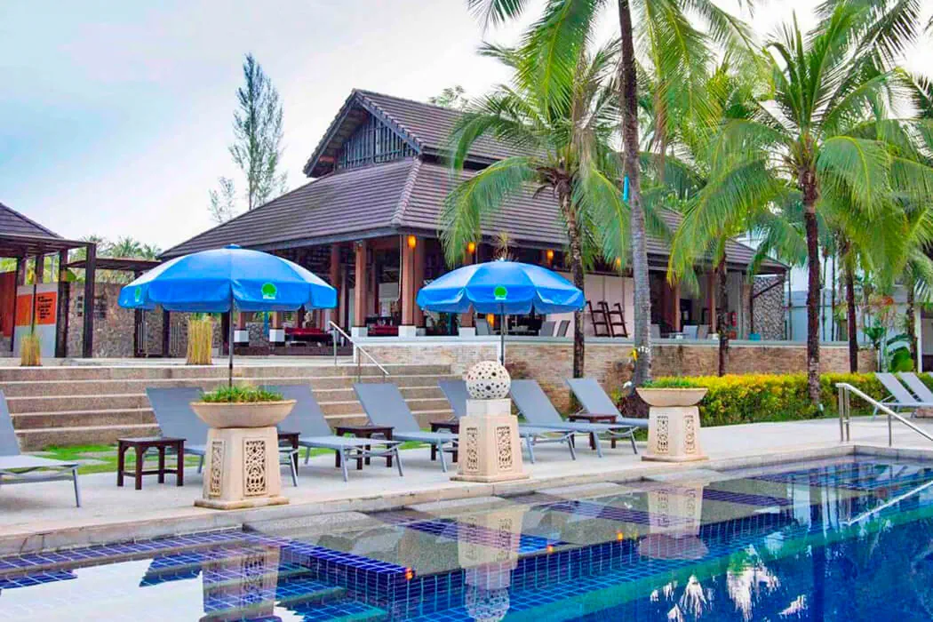 Отель: GALLERIA RESORT