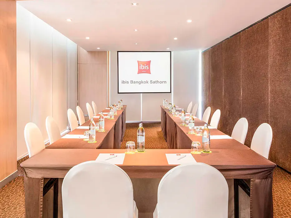 IBIS BANGKOK SATHORN