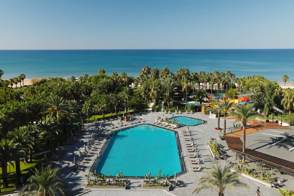 MIRAMARE BEACH HOTEL