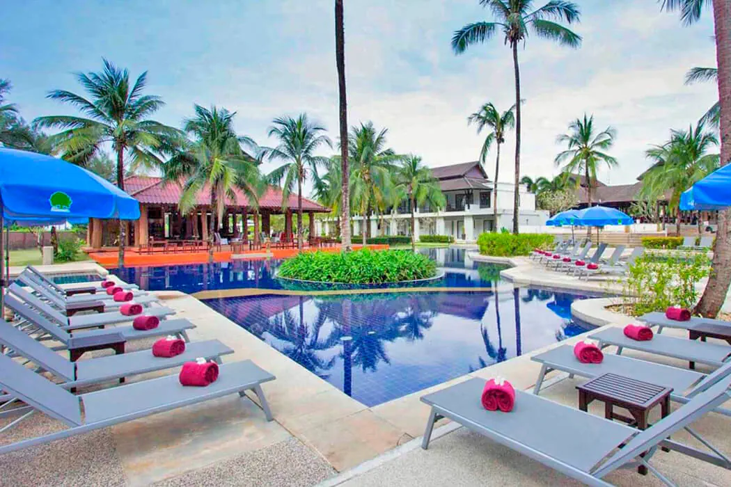 PALM GALLERIA RESORT