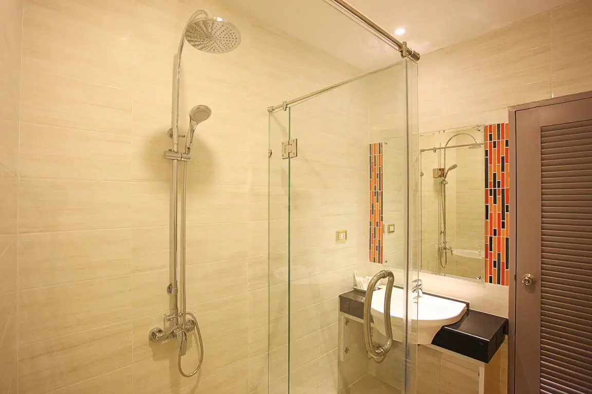 CHABANA KAMALA HOTEL