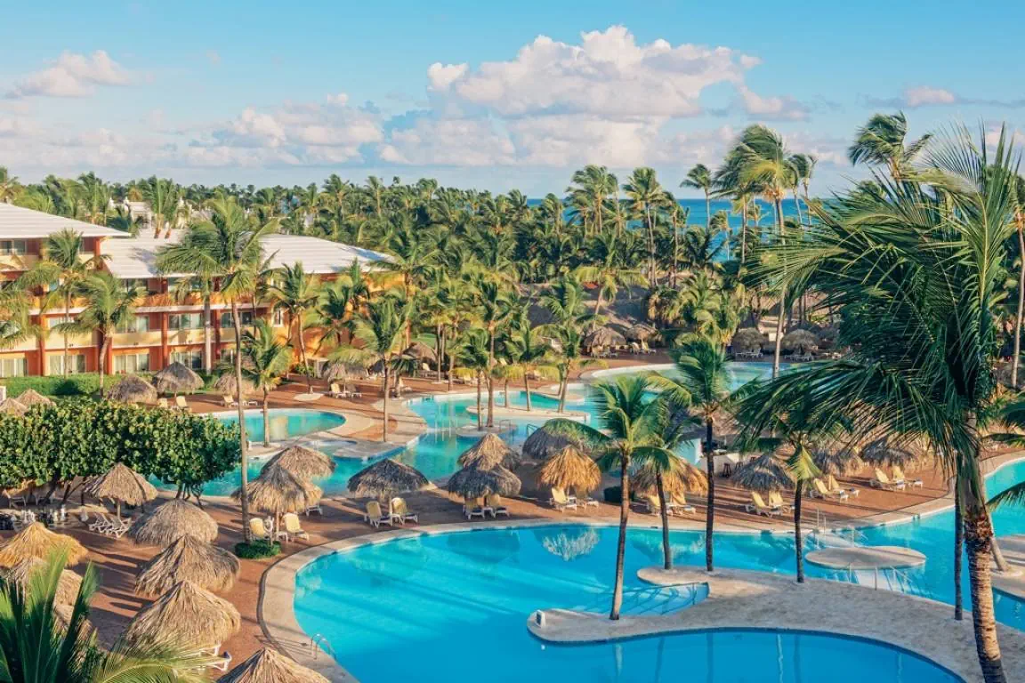 IBEROSTAR WAVES DOMINICANA