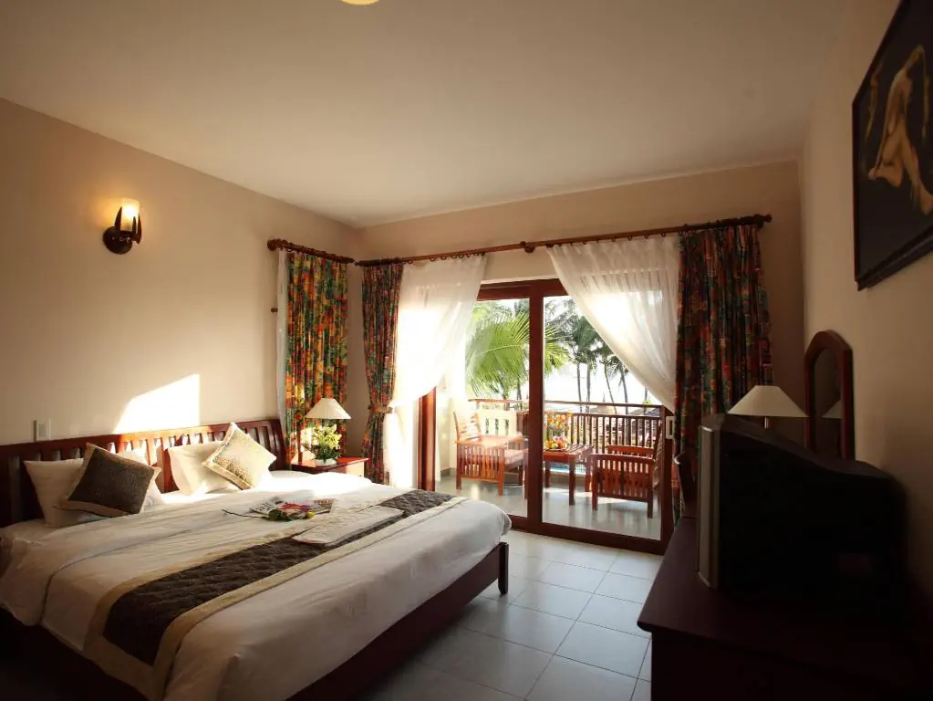 Отель: BEACH RESORT