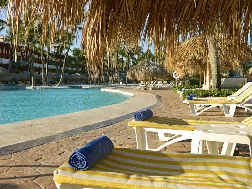 IBEROSTAR WAVES DOMINICANA