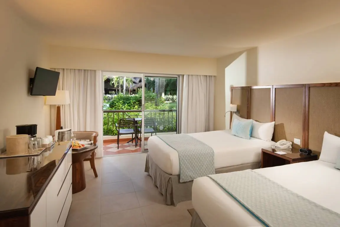IMPRESSIVE PUNTA CANA